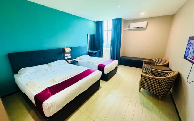 Galaxy Hotel - photo 3