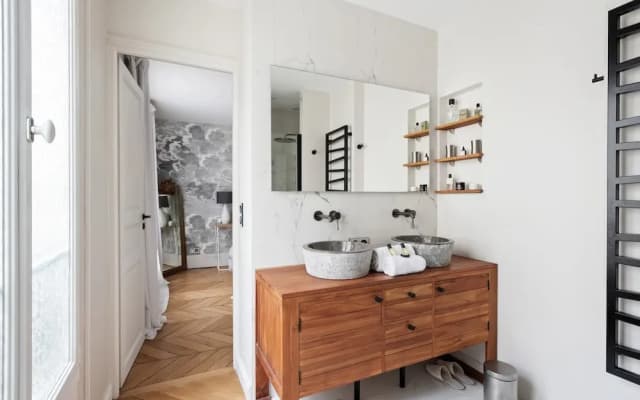Beautiful Haussmannian Apartment Located in the North of the Marais - Noma - photo 2