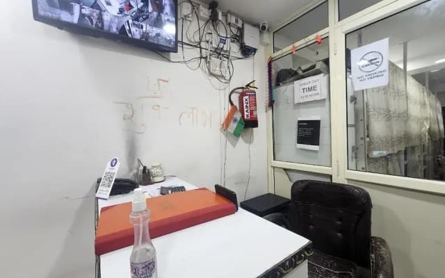 A One Hostel - photo 3