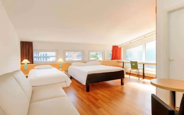 Me and All Hotel Berlin East Side, by Hyatt - NEW OPENING - photo 4