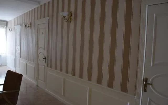 Crossway Hotel - photo 2