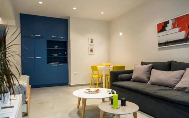 Central Cozy Studio with a Secret Garden - photo 3
