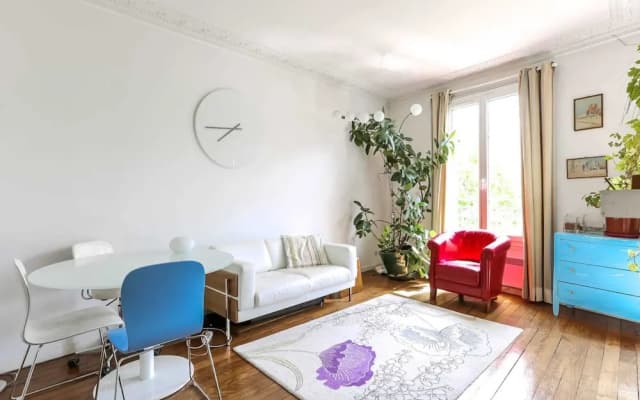 Spacious & Bright Apartment for 2 in Faidherbe/nation - photo 2