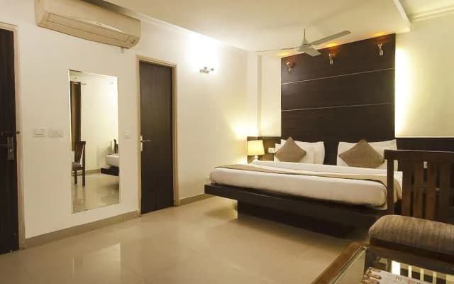 Hotel De Aura - photo 3
