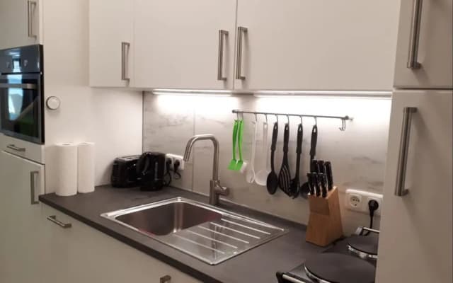 Modern Central Apartment - photo 3