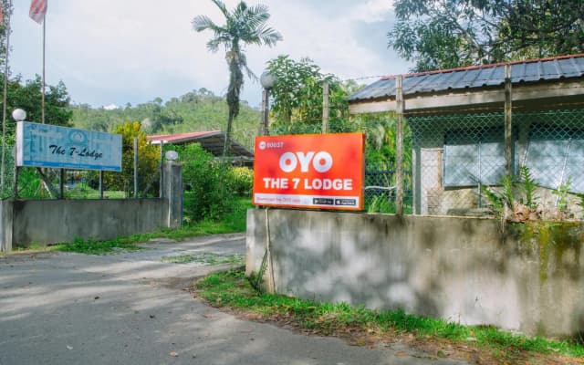 The 7 Lodge Tambunan - photo 5