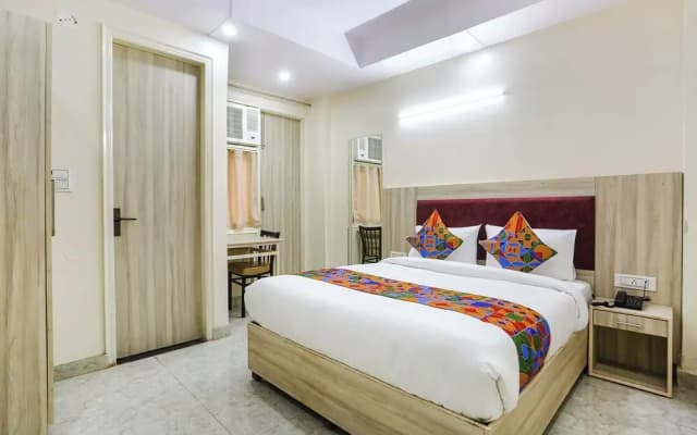 Fabhotel Taugan Inn - photo 5