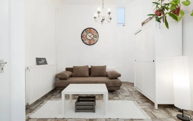 Apartment Cafe - photo 3