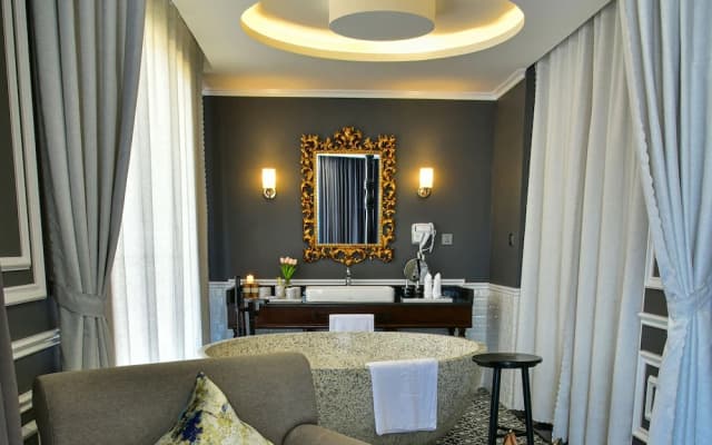 Hotel Del Luna by LUK Global - photo 3