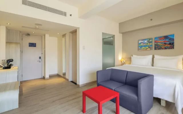 Artotel Harmoni Jakarta - photo 5