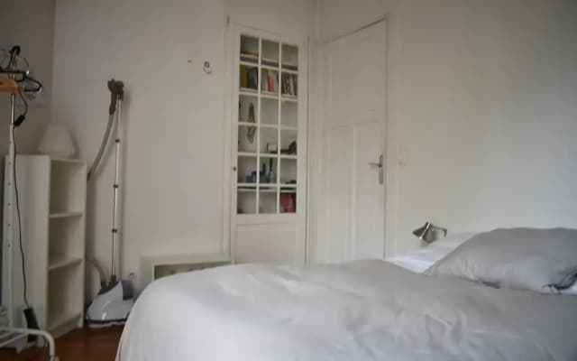 1 Bedroom Flat In Le Marais - photo 3