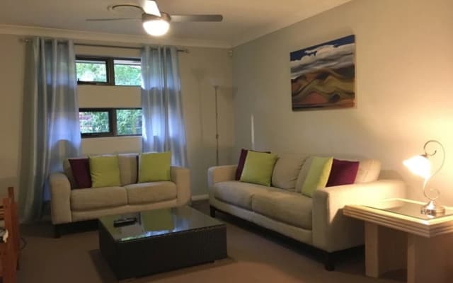 Sydney Amazing Holiday Home - photo 3