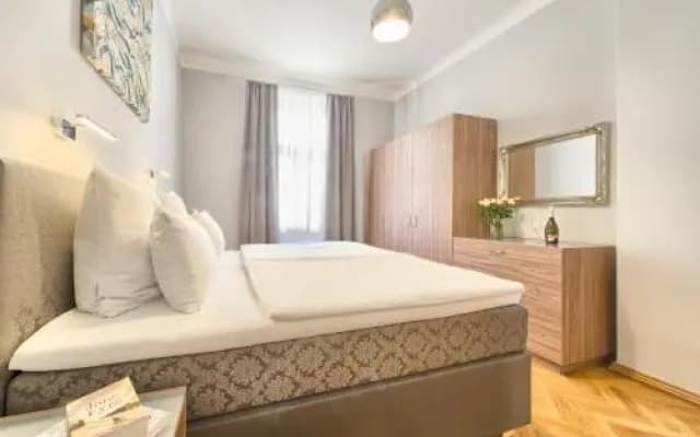 Spacious And Bright Apartment Dusni 13 - photo 4