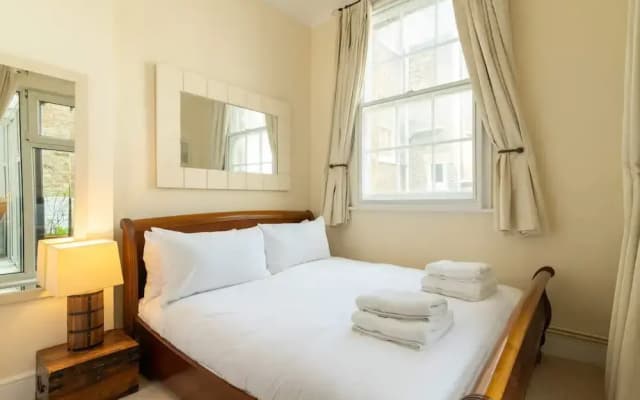 Lovely Pimlico Home - photo 2