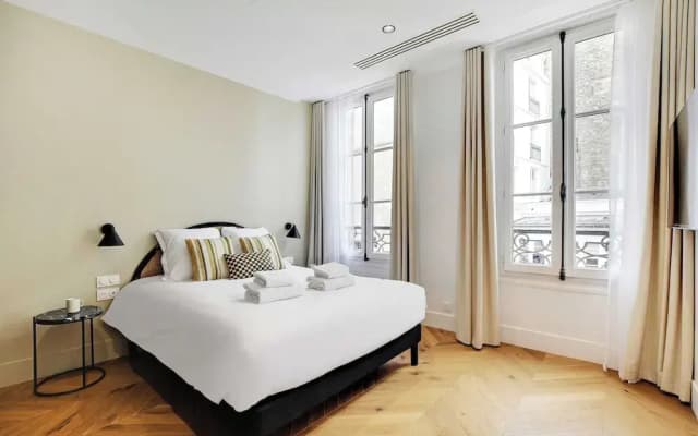 Luxury Apartment 1br/4p - Opera - photo 3
