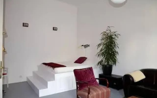 Mica's House - photo 4