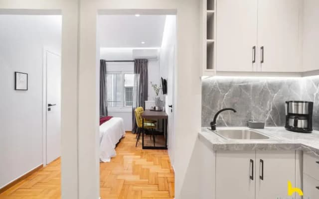 Dream Studio in Plaka near Syntagma & Acropolis! - photo 3