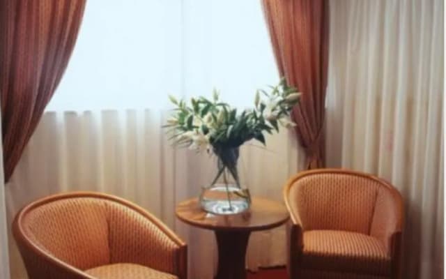 New Victory Hotel - photo 2
