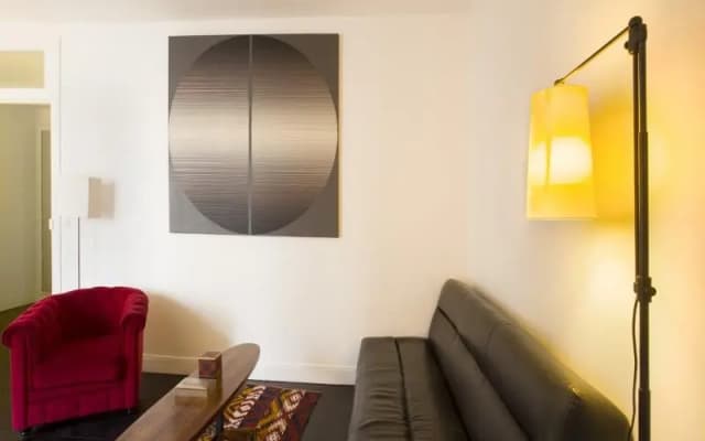 Saint Germain Chic Apartment - photo 3