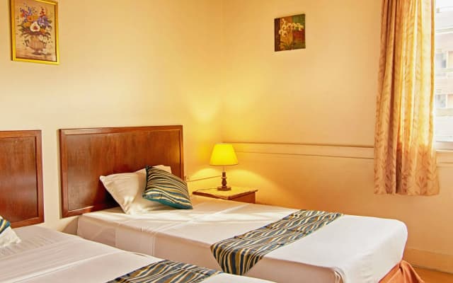 Lavender Lodge - photo 2