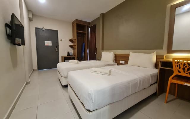 Ants Hotel - photo 4