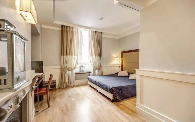 939 Hotel - photo 4