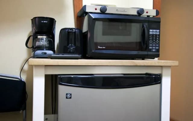 Union Square Inn - photo 2