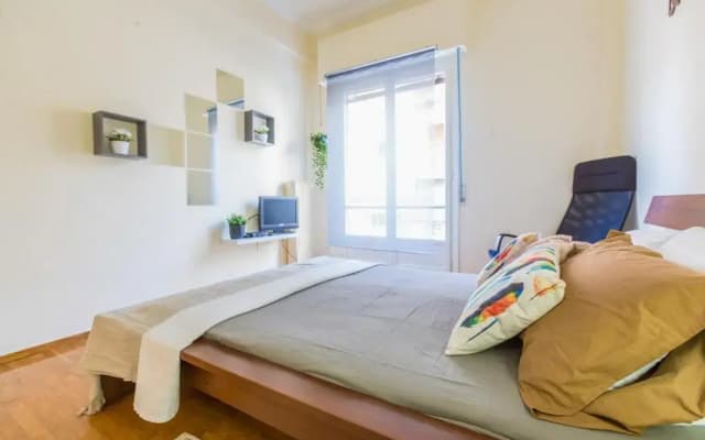 Cute flat in Central Athens - photo 2