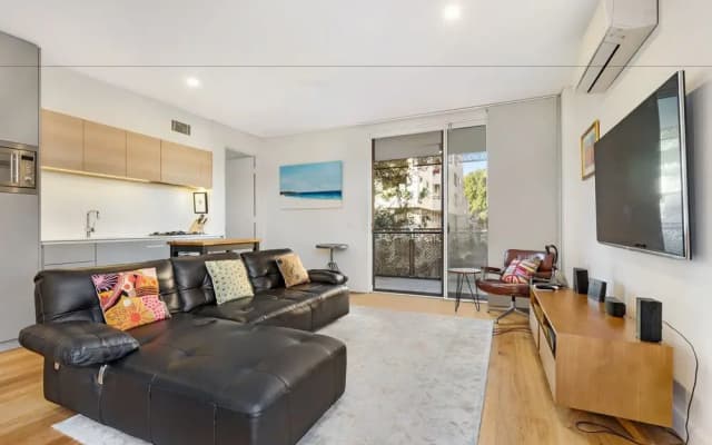 Surry Hills Modern Apartment 7 Bedford - photo 4