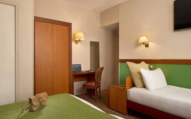 Timhotel Invalides Eiffel - photo 3