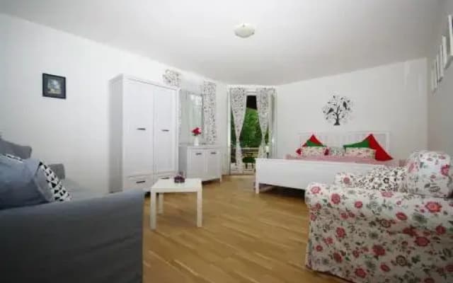 Cozy Gardens Apartments in Prague - photo 5