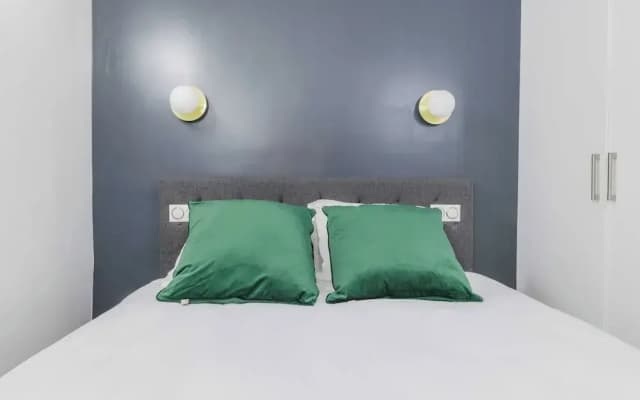 Charming Apartment 2br/6p - Gare de L'est - photo 5