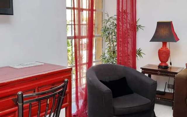 Spanish Steps Charming Apartment - photo 4