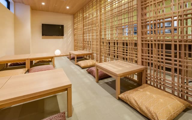 Y's Cabin Osaka Namba - photo 2