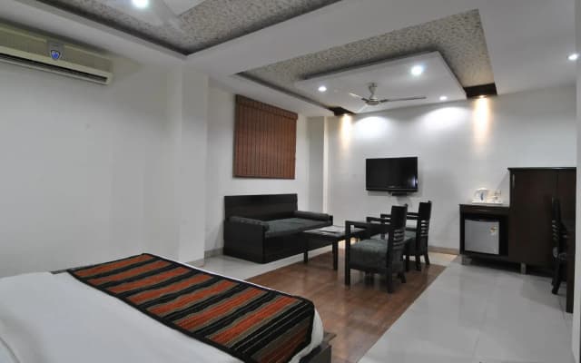 Hotel Chand Palace - photo 4