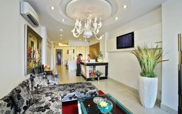 A Em 150 Le Thanh Ton Hotel - photo 2