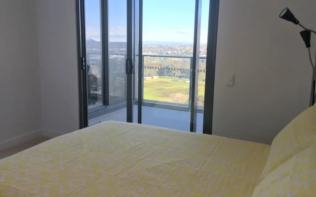 Exclusive apartment with water views - photo 2