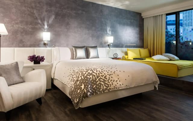 Renaissance New York Times Square Hotel by Marriott - photo 5