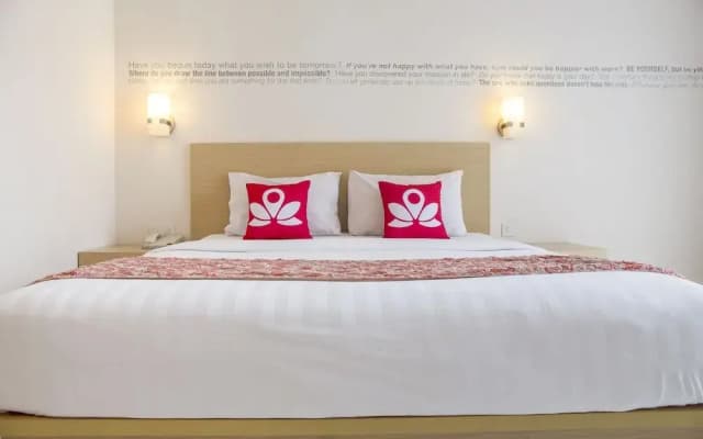 ZEN Rooms Kartika Plaza - photo 3