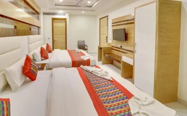 Hotel York Legacy - photo 3