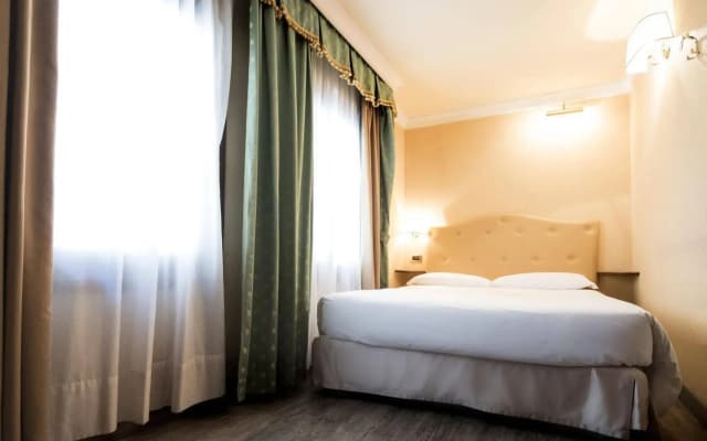 Hotel Anastasia - photo 3