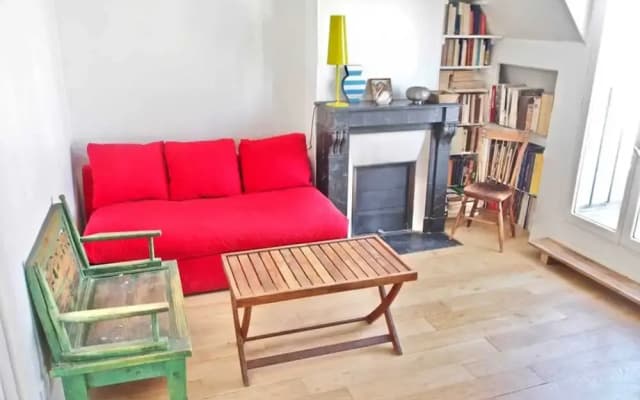Very Nice Apartment Between Pigalle And Montmartre - photo 4