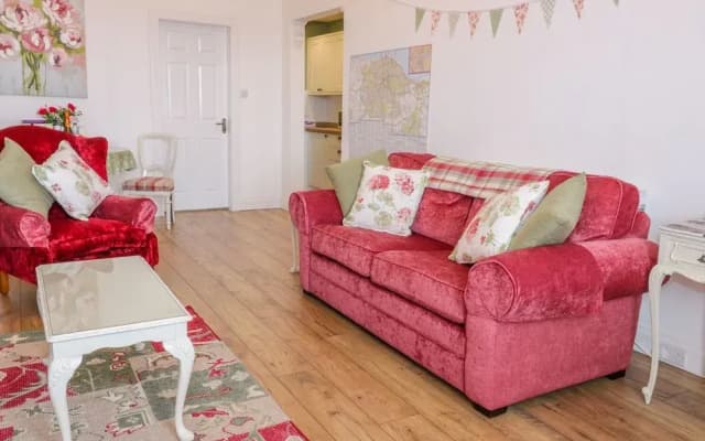 29 Trinity Crescent - photo 2
