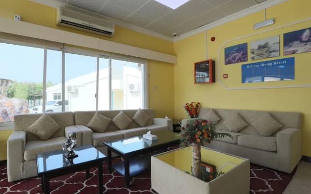 Holiday Beach Resort - photo 2
