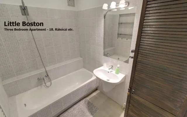 Little Americas SoHo Apartments - photo 2