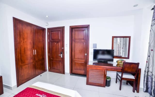 White Snow Hotel - photo 5