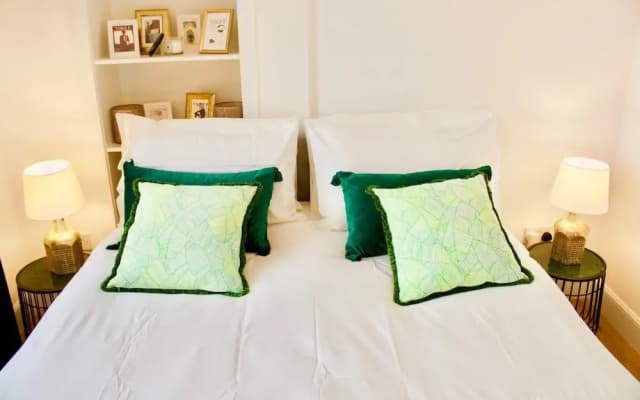 Castle View Apartment - photo 5