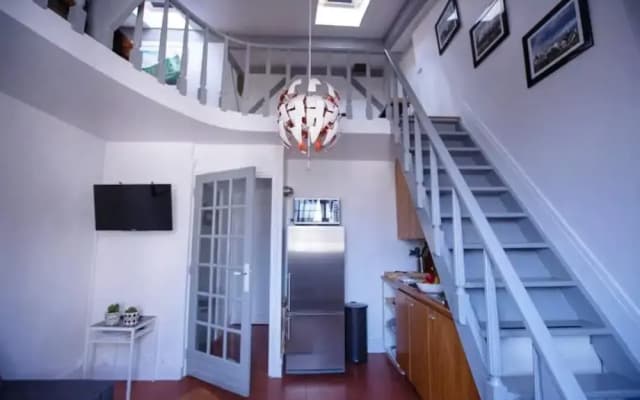 Historic Latin Quarter Loft for up to 4 Guests! - photo 4