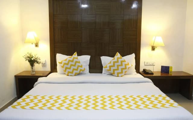 FabHotel Station 3 - photo 5