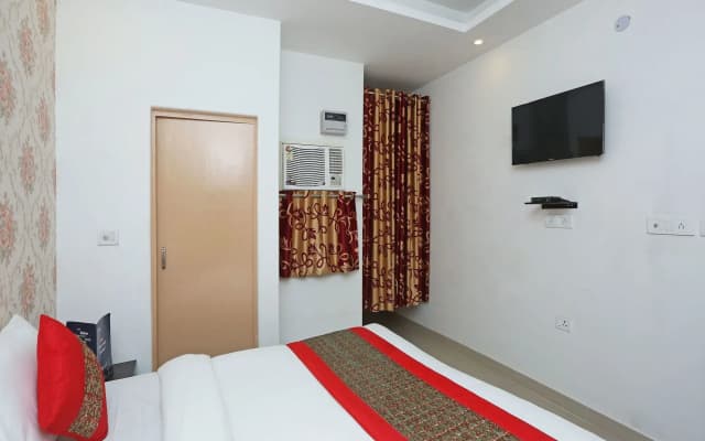 OYO 11384 Hotel Diamond Star - photo 2